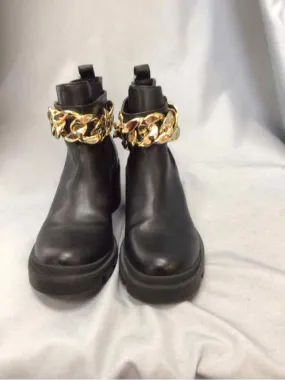 CAPE ROBBIN SIZE 7 Ladies SHOES